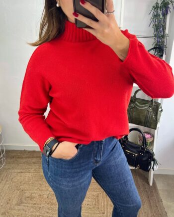 Suéter Basic Cuello Rojo
