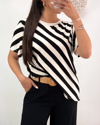 Camiseta Asimetrica