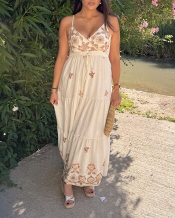 Vestido Bordado